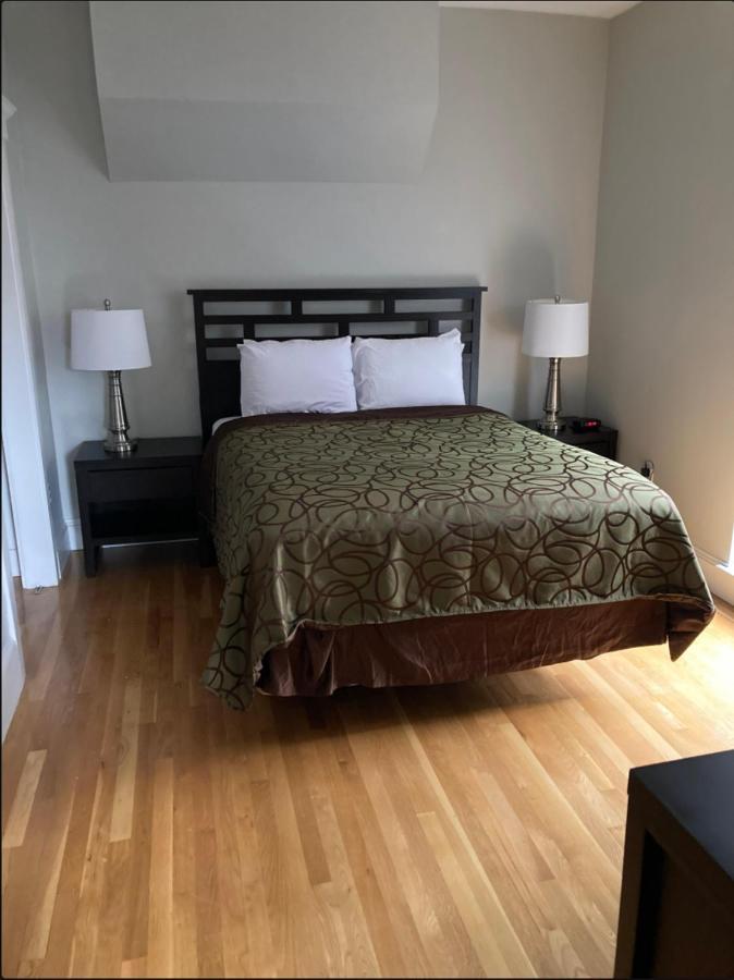 Near State House Park 30 Day Stays * Boston